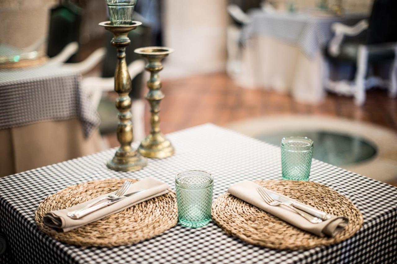 Hotel Pazo Los Escudos Spa&Beach Vigo Exterior foto A place setting