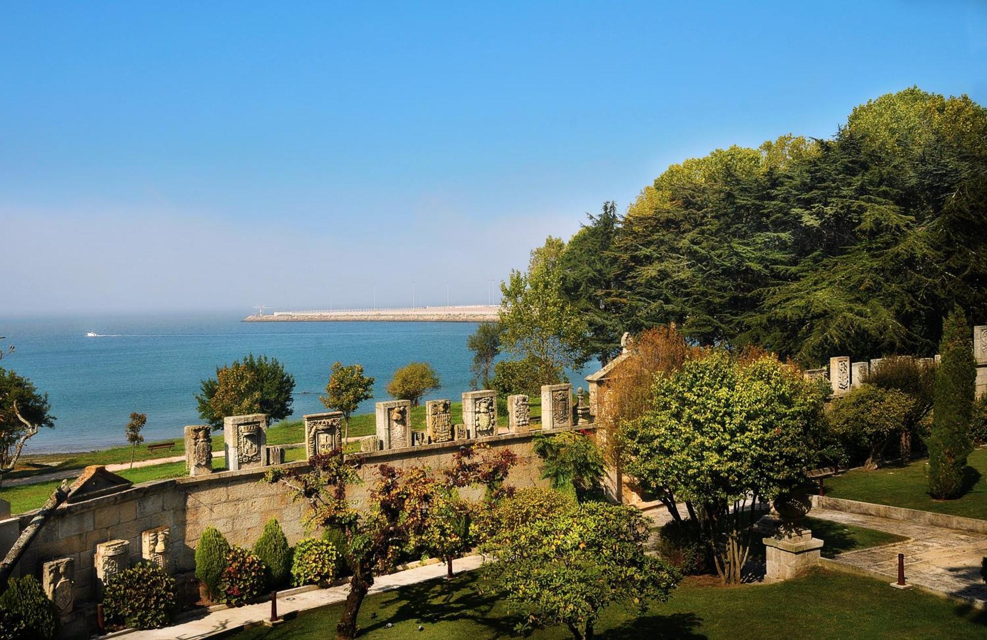 Hotel Pazo Los Escudos Spa&Beach Vigo Exterior foto The archaeological site of Abdera